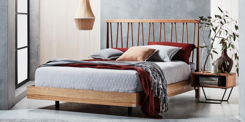 Silver Lynx Beds DM SPINDLE bed design